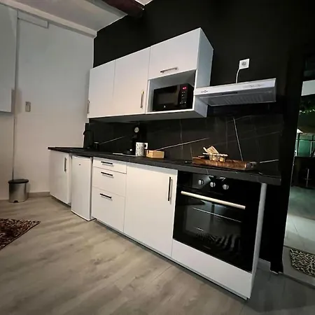 La Savane Apartment *